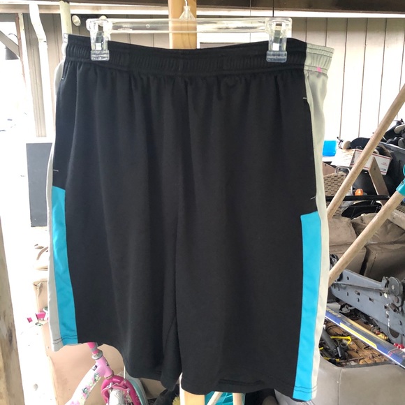 Xpbx Pro Men’s Black/Gray Strip Short Pant SZ. XL - Picture 8 of 11